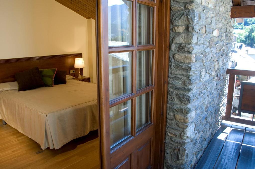 Hotel Santa Barbara De La Vall D'Ordino Room photo